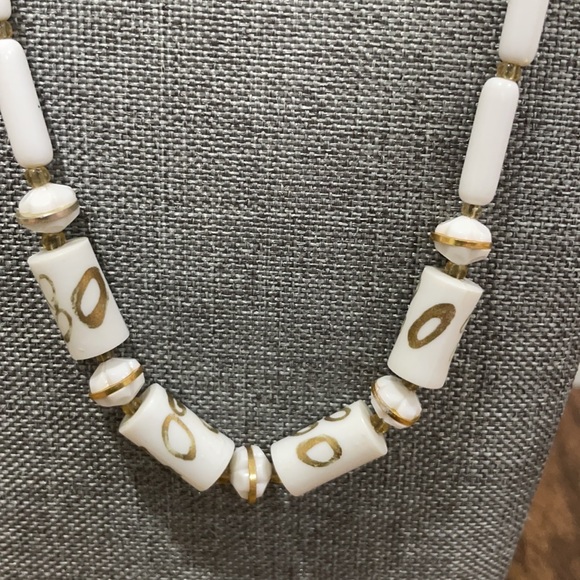 Vintage beaded necklace - Picture 2 of 5